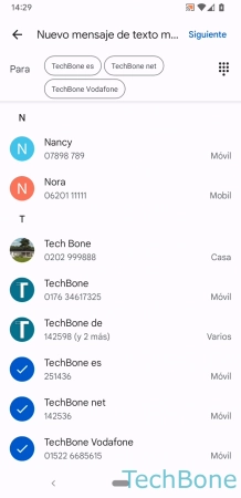 Paso 4: Selecciona uno o más Contactos y presiona Siguiente Enviar un Mensaje SMS/MMS a un Grupo - Selecciona uno o más Contactos y presiona Siguiente