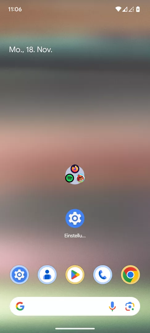 Ordner vom Startbildschirm entfernen – Android 15: Schritt 1 – Ordner auf Startbildschirm halten